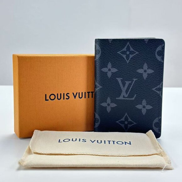 Brand New Louis Vuitton Monogram Canvas Card Holder - Picture 4 of 7